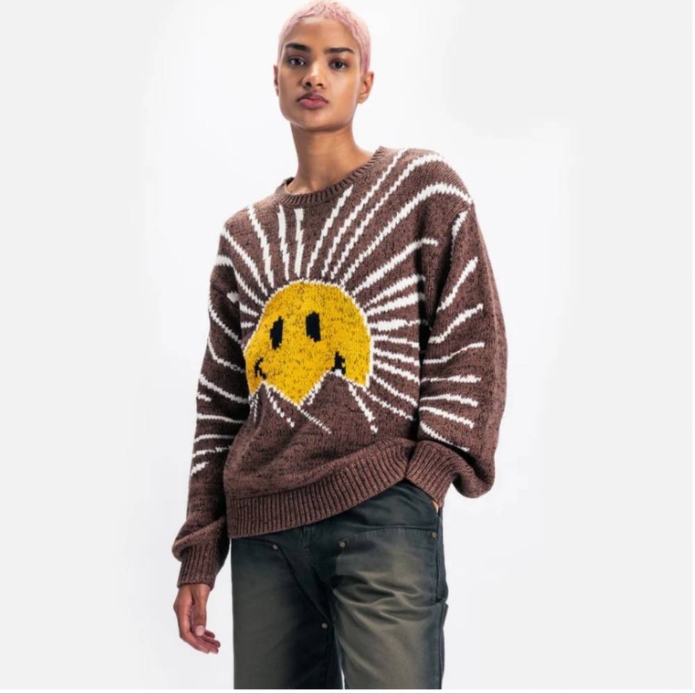 Market X Smiley Sunrise Crew Neck Sweater - Picture 2 of 16